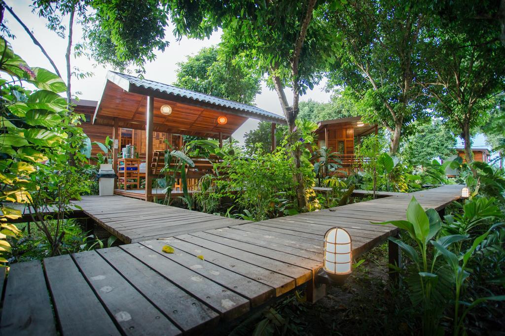 Romyen House Hotel Ban Nong Nam Khan Exterior foto